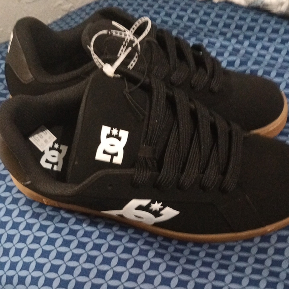 DC Black Sneakers with Brown Soles